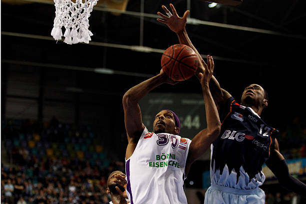 首先是球队 首先是球队