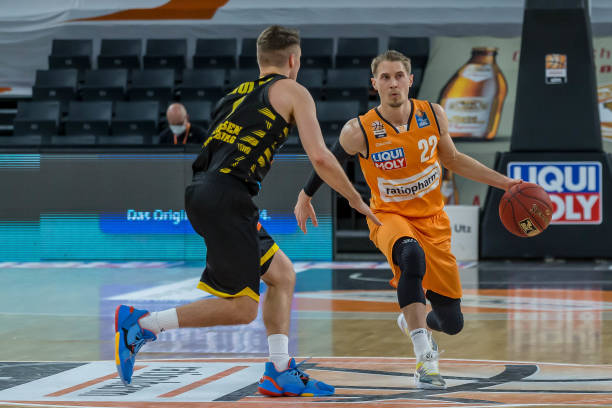 社交圈中迅 社交圈中迅