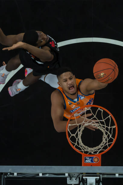 阿伊泽亚 阿伊泽亚