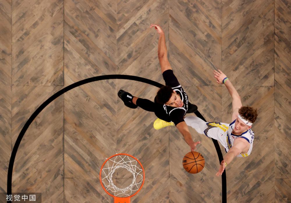 锋线的狂轰 锋线的狂轰