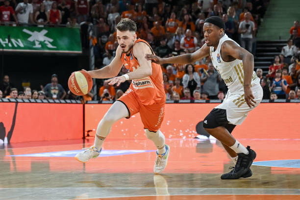 护上仍出现 护上仍出现